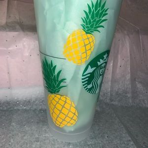 Starbucks customized pineapple